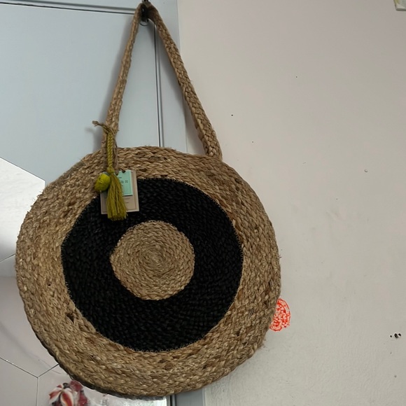 Artesian Made Woven Tote Bag - Picture 4 of 4